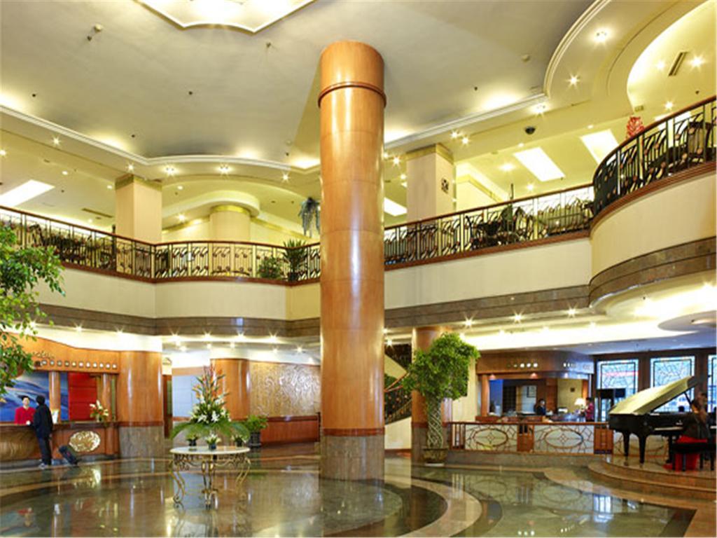 Gloria Plaza Shenyang Hotel Ngoại thất bức ảnh